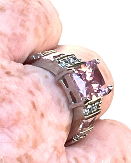 Stunning sterling silver 925 Pink ice CZ Sz 10 ring