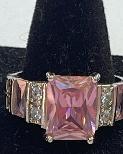 Stunning sterling silver 925 Pink ice CZ Sz 10 ring