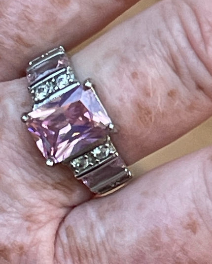 Stunning sterling silver 925 Pink ice CZ Sz 10 ring