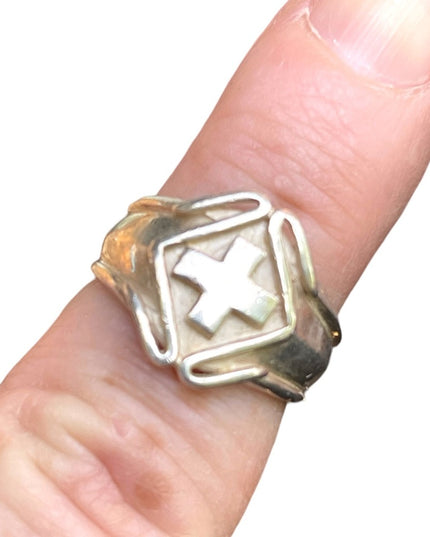 Vintage sterling silver cross signet religious pinky ring 925