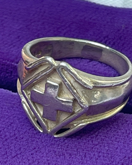 Vintage sterling silver cross signet religious pinky ring 925