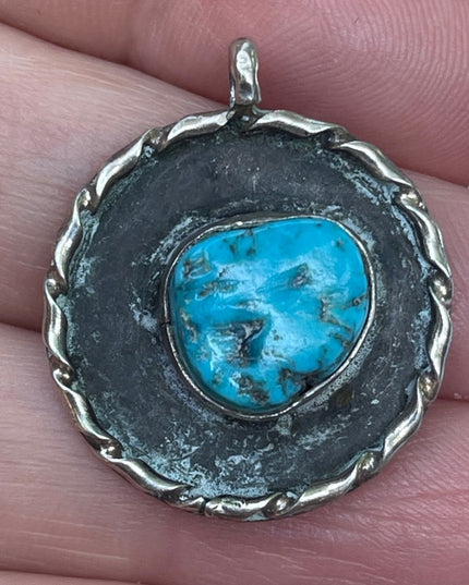 Vintage 1950s handmade sterling silver Navajo authebtic turquoise pendant