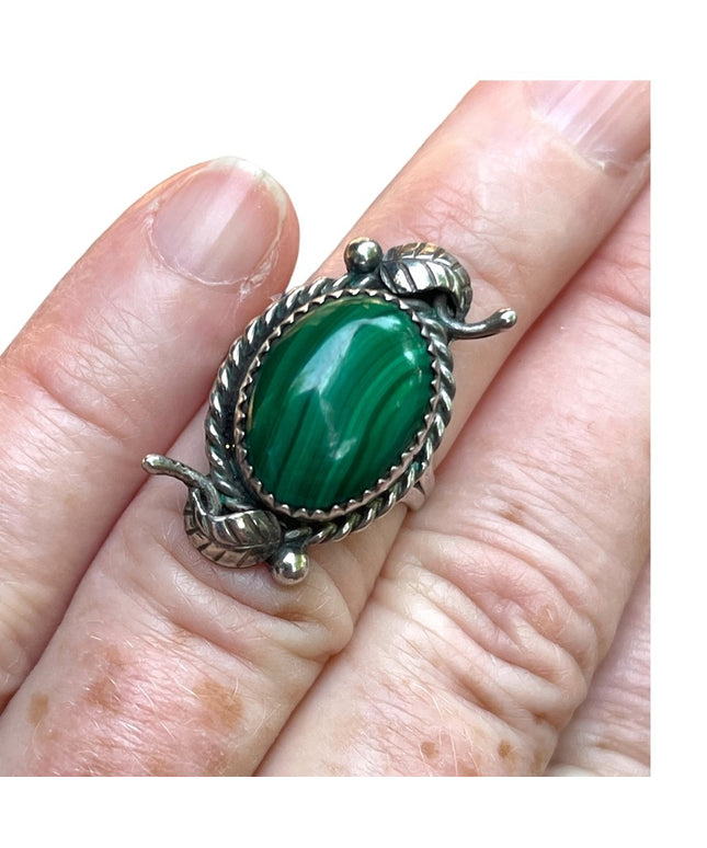 “MC" MARY CHAVEZ NATIVE AMERICAN STERLING 925 AZ Malachite RING, SIZE 6