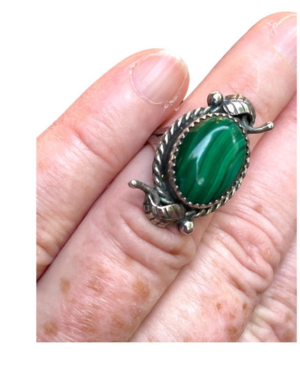 “MC" MARY CHAVEZ NATIVE AMERICAN STERLING 925 AZ Malachite RING, SIZE 6