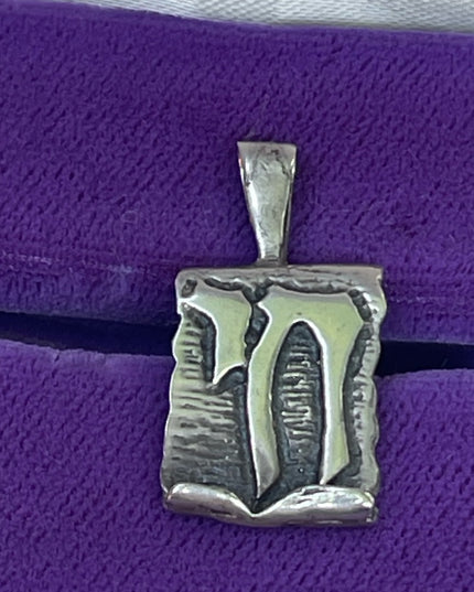 Vintage sterling silver CHAI scroll Jewish long life pendant