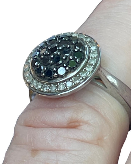 Authentic black & white diamond stunning sterling silver 925 fancy cluster ring