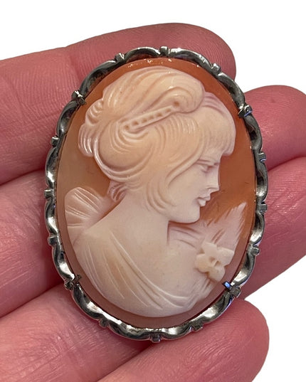 Lovely LARGE vintage sterling silver hand carved Italy Cameo lady brooch