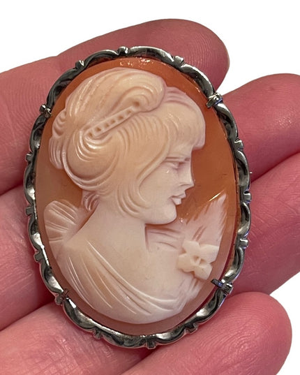 Lovely LARGE vintage sterling silver hand carved Italy Cameo lady brooch