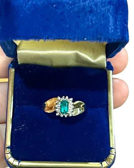 Vintage 10k GOLD Emerald & Diamond ring 1960s