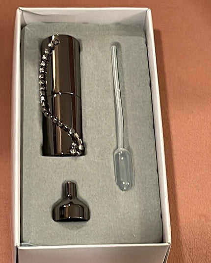 SWAROVSKI AUTHENTIC perfume atomizer bottle NIB grey crystal complete