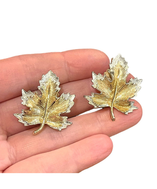 Vintsge Sarah Coventry Gold & silver finish Maple Leaf clip on earrings