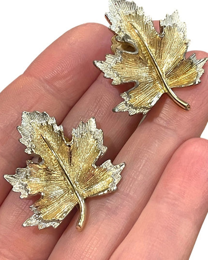 Vintsge Sarah Coventry Gold & silver finish Maple Leaf clip on earrings