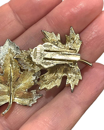 Vintsge Sarah Coventry Gold & silver finish Maple Leaf clip on earrings