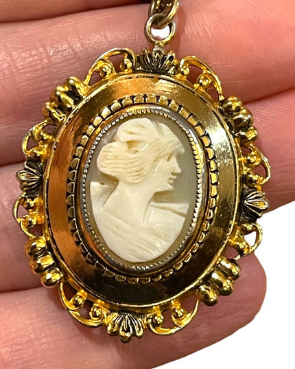 Vintage gold finish Shell Cameo locket necklace