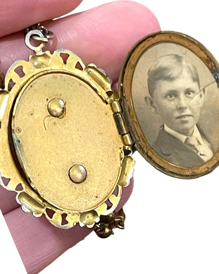 Vintage gold finish Shell Cameo locket necklace
