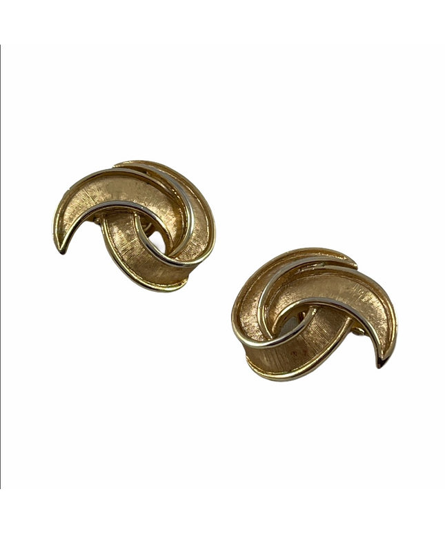 Vintage 1980s Glam TRIFARI Gold tone clip on earrings 1”
