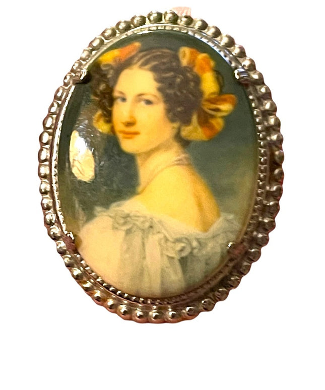 Vintage resin silver finish transfer Cameo oval brooch