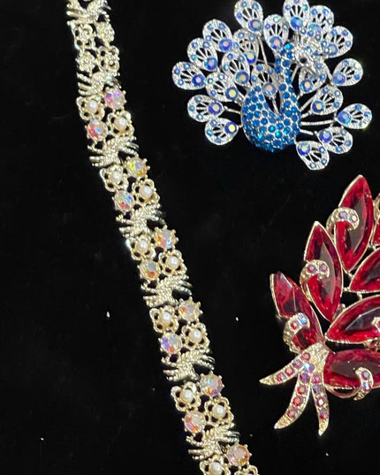 LOT of vintage jewelry crystal peacock ring bracelet broochs