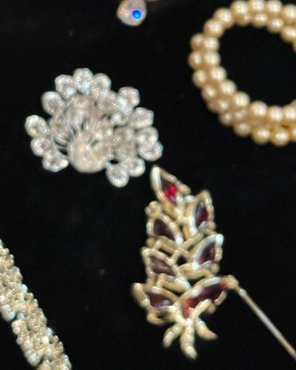 LOT of vintage jewelry crystal peacock ring bracelet broochs