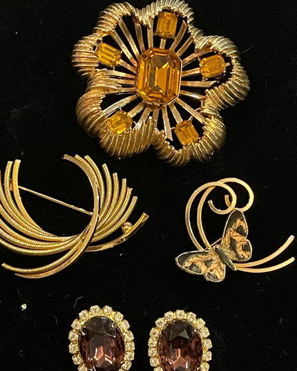 Vintage gold finish Jewelry lot, fancy crystal earrings & brooches