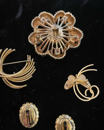 Vintage gold finish Jewelry lot, fancy crystal earrings & brooches