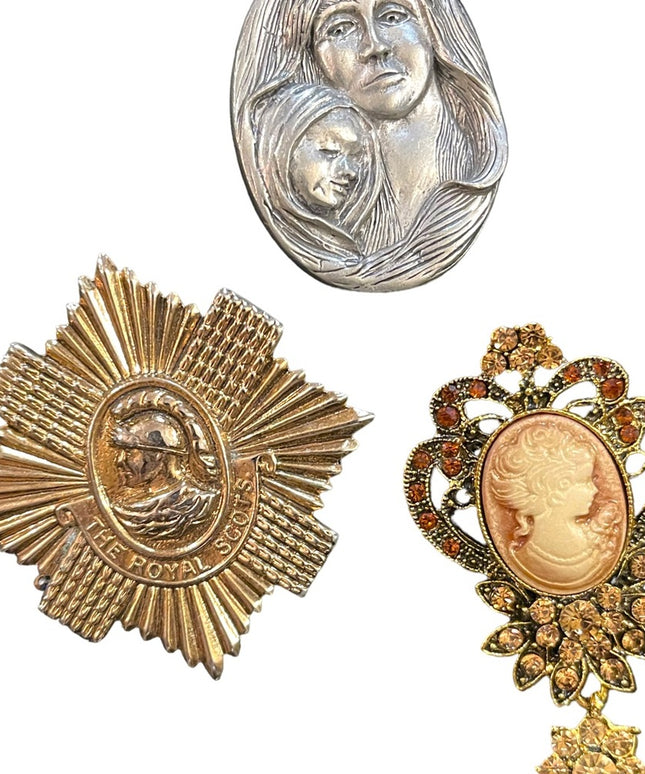 Vintage LOT jewelry Brooches Figural Cameo Type metal crystal