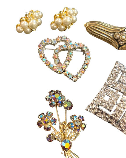 Vintage crystal fancy brooch lot earrings faux pearls flower geometric