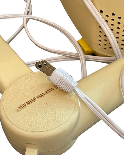 Vintage 1970s GE Superblow Pistol blow dryer with multiple settings. 💗