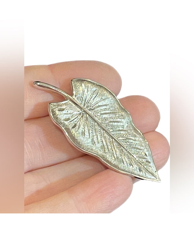 Vintage sterling silver 925 brushed antiqued fancy leaf brooch