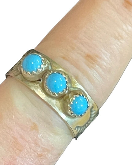 Vintage etched handmade Navajo sterling RE turquoise band ring