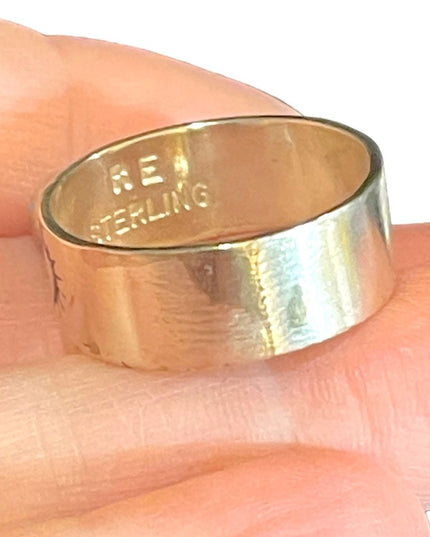 Vintage etched handmade Navajo sterling RE turquoise band ring