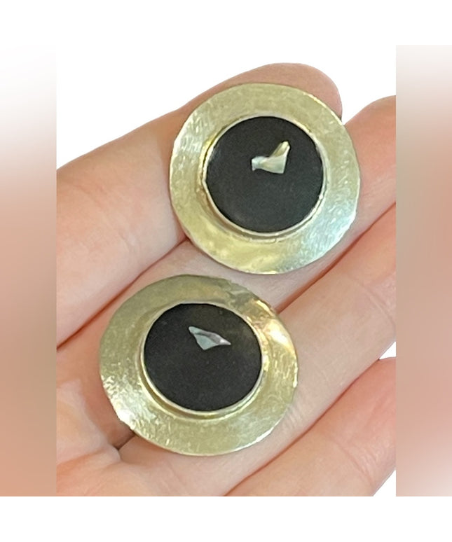 Vintage Mexico Mexican stone inlay round fancy silver earrings