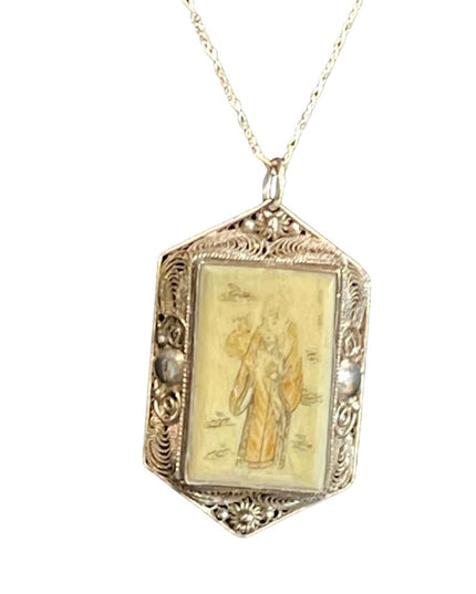 Antique Chinese export Silver filagree scrimshaw painted pendant brooch necklace