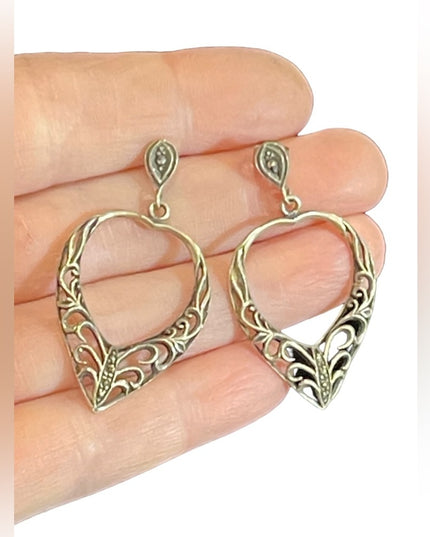 Lovely Sterling silver 925 fancy marcasite filagree large dangle heart earrings
