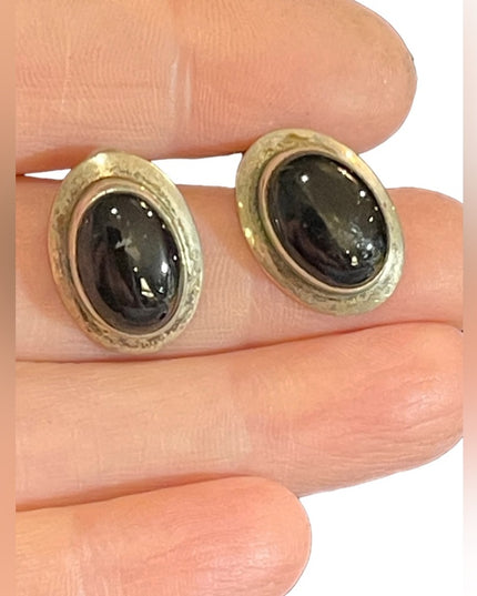 vintage southwestern black onyx and sterling silver cabachon earrings