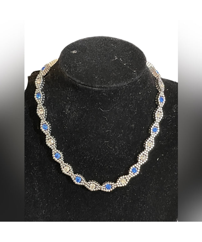 Lovely Ninna Ricci 14” blue & clear crystal silver finish necklace