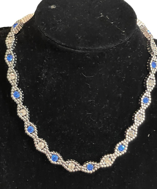 Lovely Ninna Ricci 14” blue & clear crystal silver finish necklace
