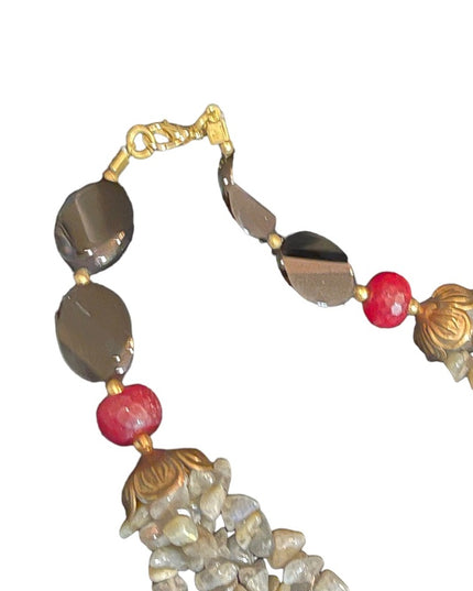 Lovely vintage 4 strand fancy Labradorite black onyx necklace southwestern style