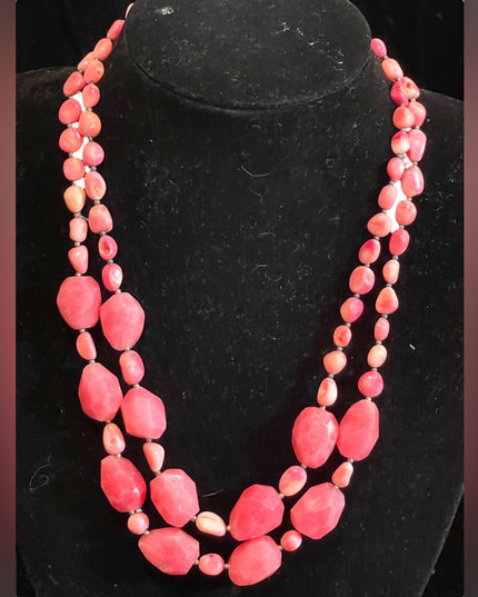 Lovely vintage dark pink stone rhodonite double strand necklace