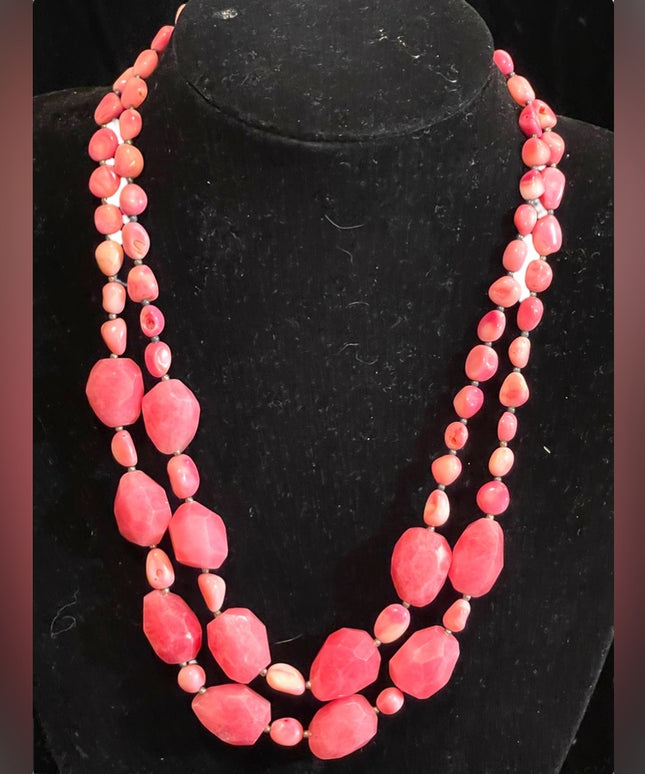 Lovely vintage dark pink stone rhodonite double strand necklace