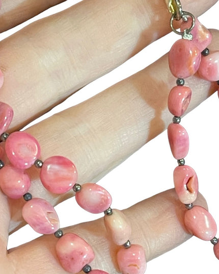 Lovely vintage dark pink stone rhodonite double strand necklace