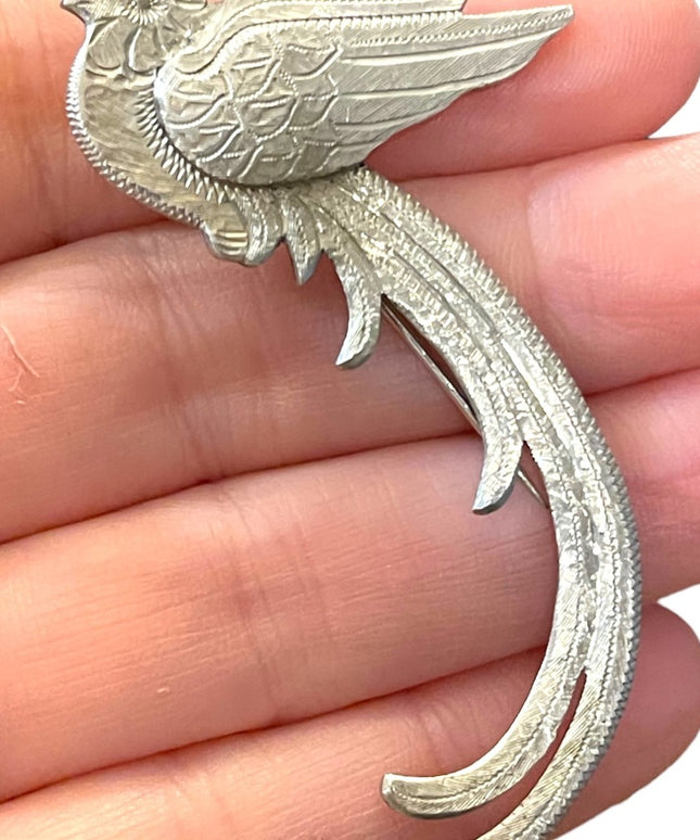 Antique GUATEMALA 900 SILVER QUETZAL BIRD TROPICAL etched PIN  BROOCH