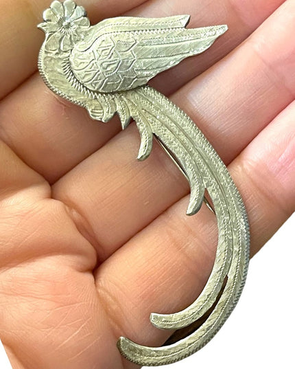 Antique GUATEMALA 900 SILVER QUETZAL BIRD TROPICAL etched PIN  BROOCH