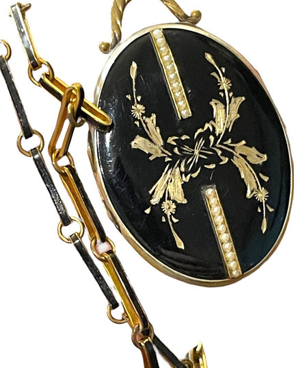 Stunning antique Gold & black enamel large oval mourning locket heirloom
