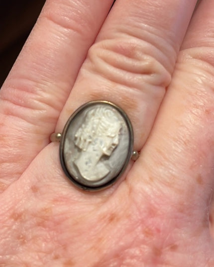 VTG Oxidized sterling silver Cameo ring
