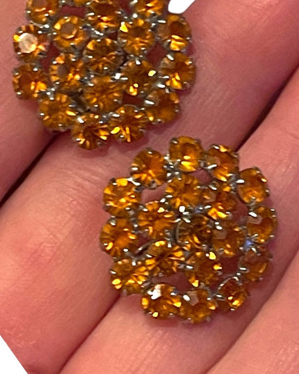 - Vintage C1950s amber glass crystal silver groovy clip on earrings