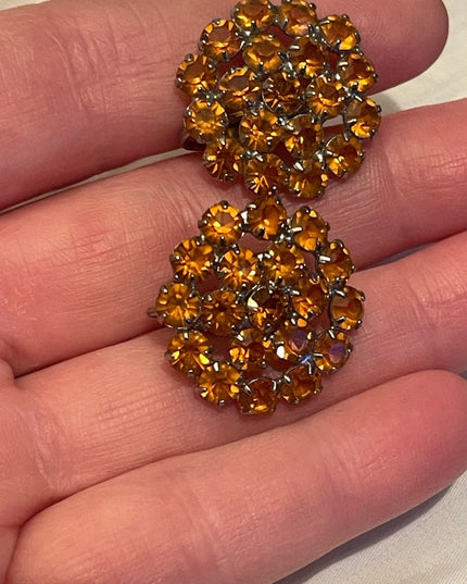 - Vintage C1950s amber glass crystal silver groovy clip on earrings