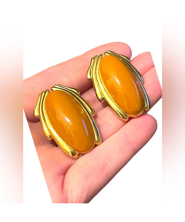Vintage 1980s gold Finish yellow enameled  clip on chunky earrings