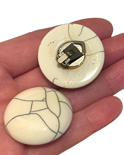 Vintage white crackle fabcy Plastic resin chunky round earrings 1970s
