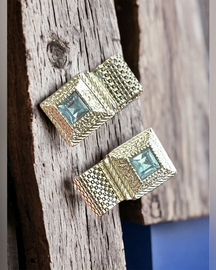 Vintage 1960s London blue topaz crystal cufflinks silver hammered finish…
